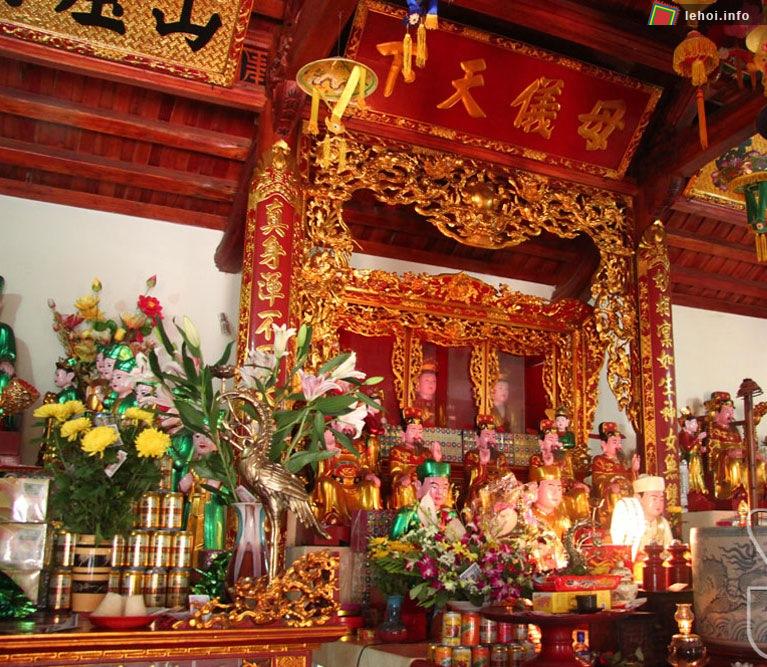 Lễ hội đền Cống Yên tại Hà Nội