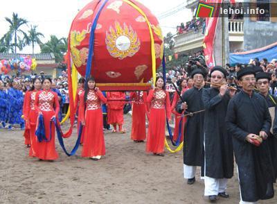 Lễ hội vật cầu Kim Sơn