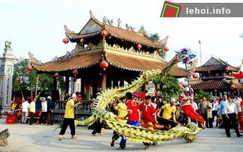 Tưng bừng lễ hội chùa Keo Hành Thiện