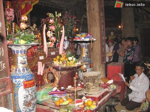 Lễ hội đền Nưa tại Thanh Hóa