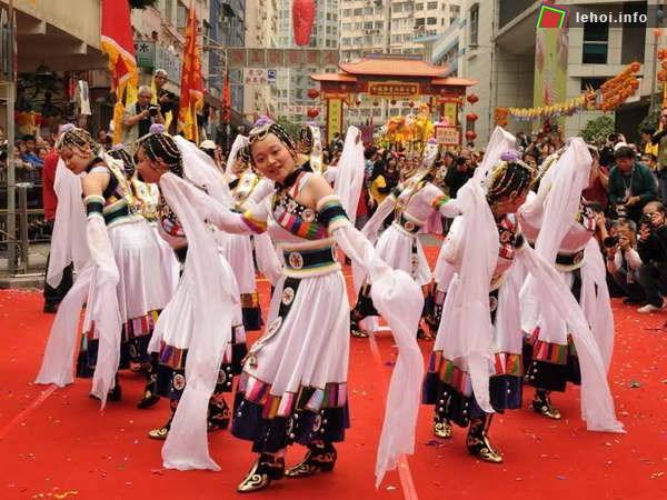 Rực rỡ Lễ hội đường phố Tai Kok Tsui