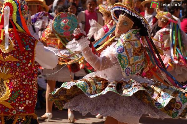 Tưng bừng Ngày hội âm nhạc dân gian trên khắp đất nước Peru ảnh 1