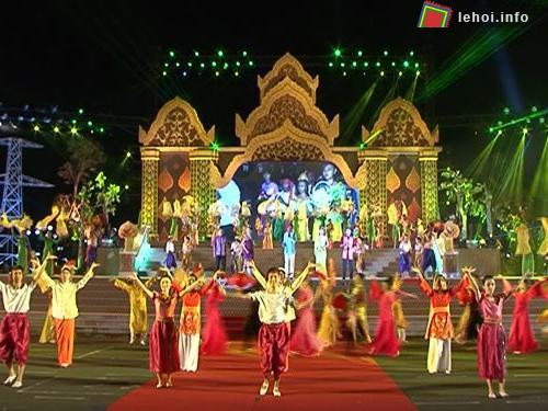 Lễ khai mạc ngày hội văn hóa, thể thao và du lịch dân tộc Khmer