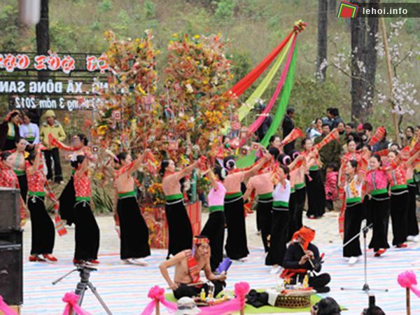 Đặc săc lễ hội Mợi dân tộc Mường huyện Phù Yên