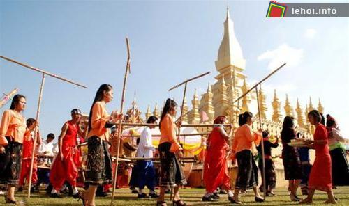 Lễ hội Thát Luổng tôn vinh Phật giáo của Lào
