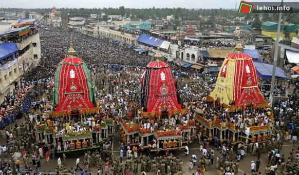 Tưng bừng lễ hội Ratha Yatra tại Ấn Độ ảnh 1