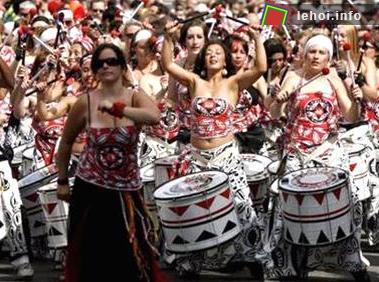 Lễ hội Carnival Notting Hill sôi động tại Anh ảnh 1