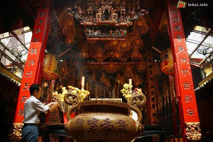 Đặc sắc lễ hội chùa Ông – Thu Xà