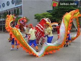 Màn múa rồng trong lễ hội