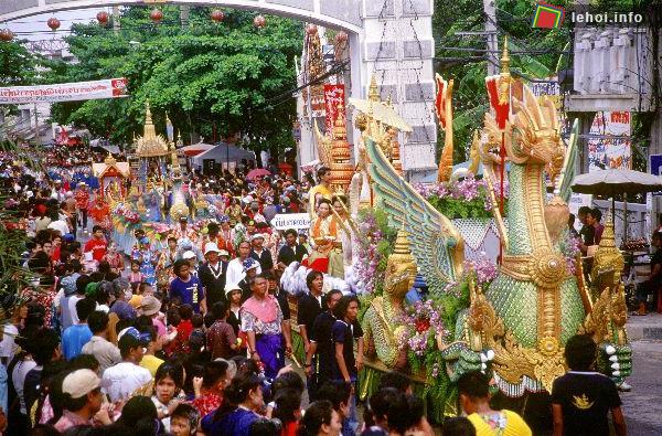 Điểm danh 10 lễ hội độc đáo ở Thái Lan ảnh 3