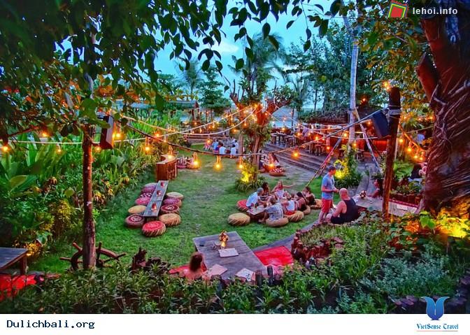 La Laguna quán càphê đẹp tại Bali