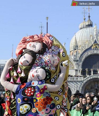 Lễ hội hóa trang Venice tại Ý ảnh 3