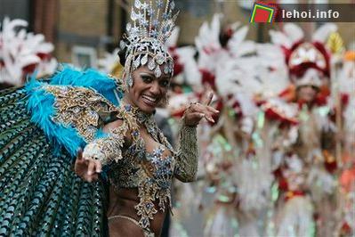 Lễ hội Carnival Notting Hill sôi động tại Anh ảnh 3