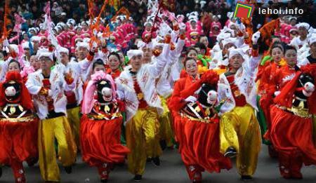 Trung Quốc rực rỡ trong lễ hội đèn lồng ảnh 6