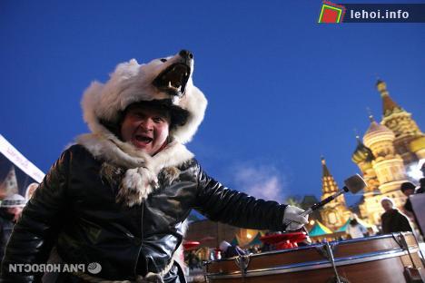 Ngày cuối cùng của Lễ Maslenitsa ở Nga ảnh 5