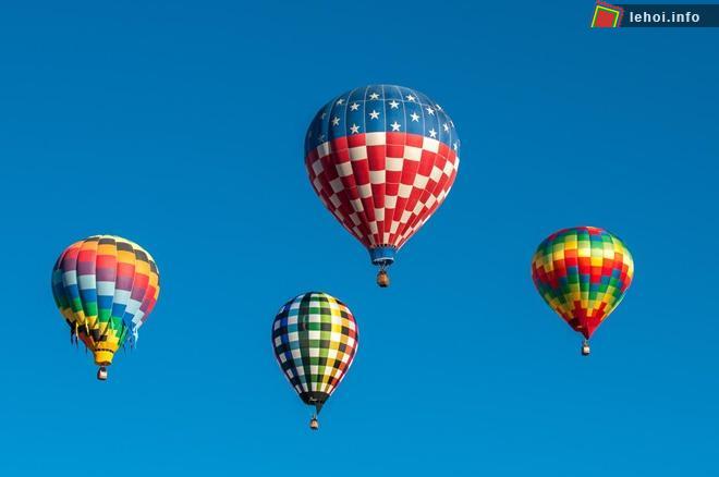 Lễ hội khí cầu Mỹ hấp dẫn khách du lịch trên toàn thế giới ảnh 6