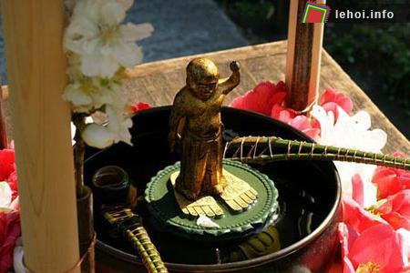 Linh thiêng nghi lễ tắm Phật trà xanh Nhật Bản ảnh 8