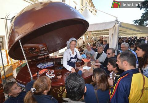 Lễ hội chocolate lớn nhất tại Italy ảnh 7