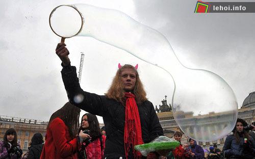 Sôi động với Lễ hội thổi bong bóng tại Nga ảnh 9