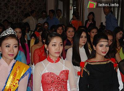Chung kết cuộc thi Hoa hậu các dân tộc Việt Nam lần III sẽ là điểm nhấn của Festival Di sản Quảng Nam 2013.