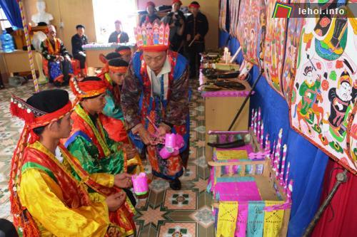 Lễ Cấp sắc (Quá tang) của dân tộc Dao được đề nghị đưa vào danh mục di sản văn hóa phi vật thể cấp quốc gia, tiến tới trình UNESCO công nhận là di sản văn hóa phi vật thể thế giới.