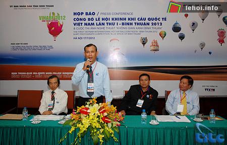 Họp báo cáo tình hình triển khai Lễ hội Khinh khí cầu tại Bình Thuận