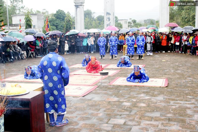Lễ hội đình Lục Nà góp phần phục dựng nhiều nét sinh hoạt văn hóa truyền thống