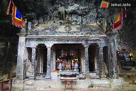 Đền Trần - nơi diễn ra lễ hội truyền thống Thánh Quý Minh Đại Vương