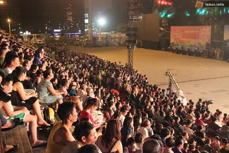 Dự kiến sẽ phát khoảng 7.000 vé cho du khách đến tham dự Carnaval Hạ Long 2013