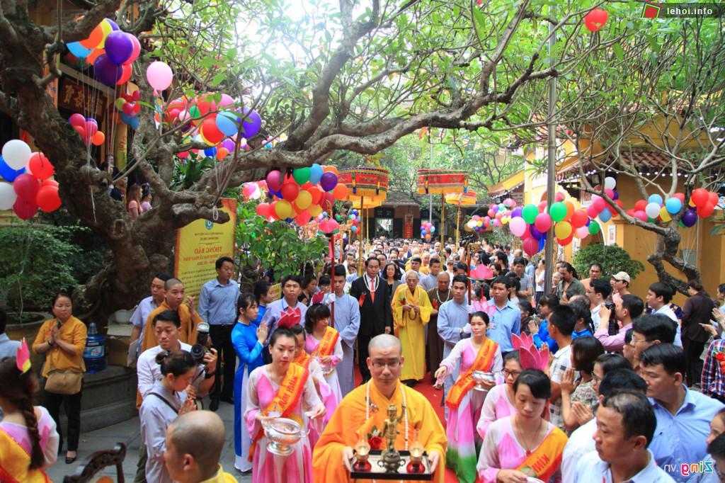 Đại lễ Phật Đản tại chùa Quán Sứ (Hà Nội)
