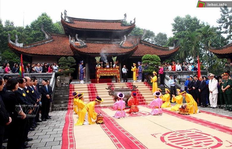 Lễ hội đền Hùng ở Phú Thọ