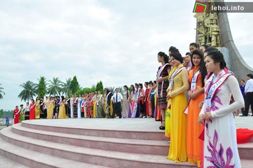 64 thí sinh tham dự Chung kết cuộc thi Hoa hậu các dân tộc Việt Nam lần III