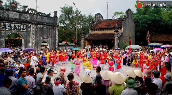 Nhiều chương trình văn hóa, văn nghệ đặc sắc sẽ diễn ra trong lễ hội.