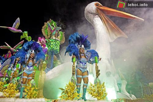 Rio de Janeiro cuồng nhiệt với lễ hội Carnival lần thứ 93 ảnh 2