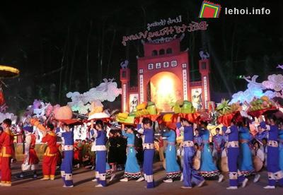 Nhiều hoạt động đa dạng và đặc sắc trong lễ hội Đền Hùng 2011