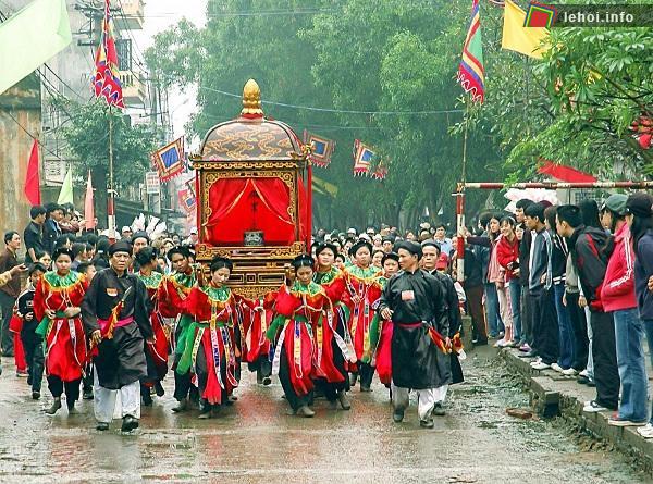 Rước kiệu lễ hội truyền thống 5 làng Mọc