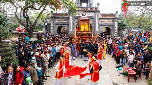 Lễ hội làng Quậy thu hút đông đảo người dân tham gia