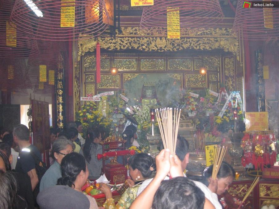 Lễ vía Bà Thiên Hậu ở Quảng Nam