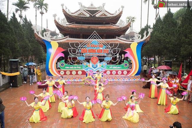 Lễ hội chùa Hương 2018 có nhiều điểm đổi mới