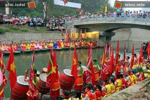 Sẵn sàng cho Lễ hội Hoa Lư 2011 tại Ninh Bình. Ảnh 2
