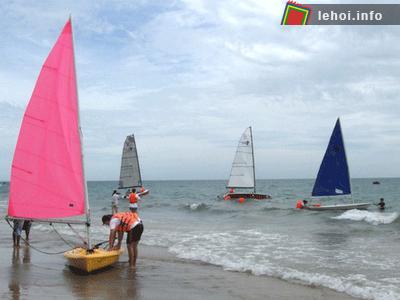 20 quốc gia tham dự Festival thuyền buồm quốc tế 2011 tại Bình Thuận
