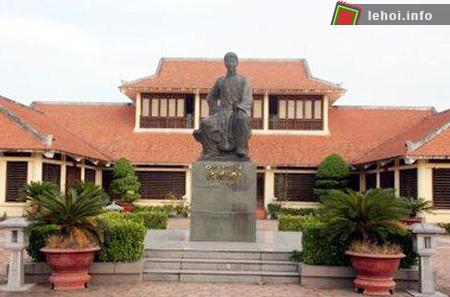 Khu tượng đài Đại thi hào Nguyễn Du