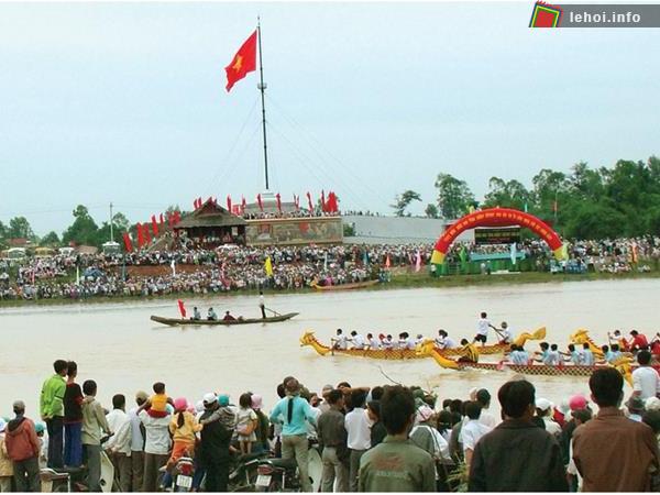 Hội đua thuyền trong chương trình Ngày hội Thống nhất non sông