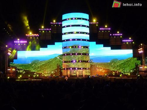 Hoành tráng lễ hội đếm ngược đón năm mới 2013 tại Đà Nẵng ảnh 2