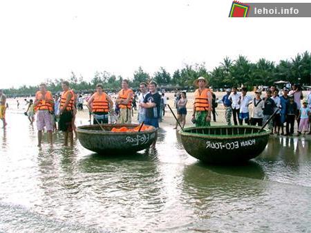 Lễ hội Làng biển Việt Nam tại Ninh Thuận hướng tới mục đích quảng bá du lịch các tỉnh Nam Trung bộ và thương hiệu du lịch Ninh Thuận.