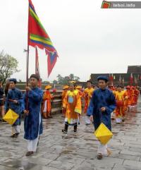Ảnh Tái hiện một số hoạt động lễ hội trong cung vua tại Thừa Thiên Huế