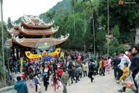 Ảnh Sẽ có nhiều thay đổi trong Lễ hội chùa Hương năm 2011