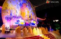 Ảnh Lễ hội hoa đăng Phật giáo lớn nhất ở Việt Nam