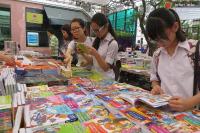 Ảnh Nhiều ưu đãi hấp dẫn trong lễ hội sách mùa hạ 2018 tại Hà Nội