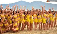 Ảnh Hơn 100 người đẹp đồng diễn Flashmob bikini trên bãi biển Đà Nẵng